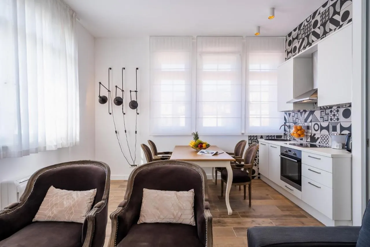 Ah Design Apartments Deluxe Opatija